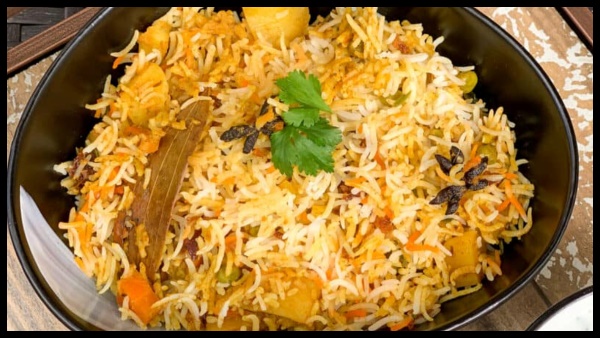 Hyderabadi Style Vegetable Dum Biryani