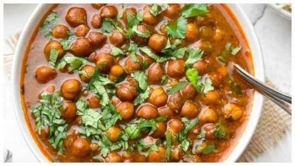 Kala Chana Recipe for rice and chapati