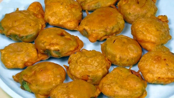 Beerakaya Masala Bajji