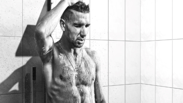 Husband not taking bath daily Woman Seeks Divorce