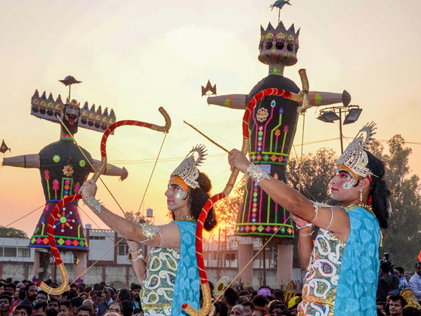 Best places to witness real Dussehra celebrations In india