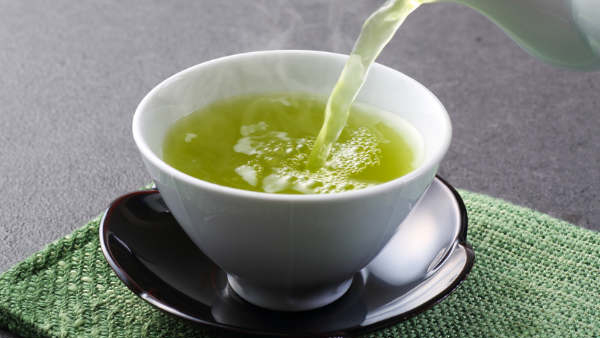 drinking too much green tea see how it effects your health