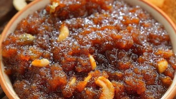 Simple and easy process to make rusk halwa at home Here are crazy tips