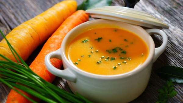 How to prepare carrot ginger soup at home for warm and immunity in winter Season How to prepare carrot ginger soup at home for warm and immunity in winter Season