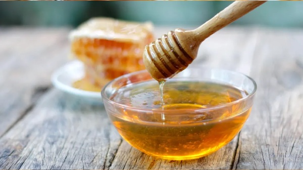 Health benefits with having one spoon of honey in winter Here is the process to have it Health benefits with having one spoon of honey in winter Here is the process to have it