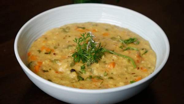 How to make oats khichdi at home Here is the complete process