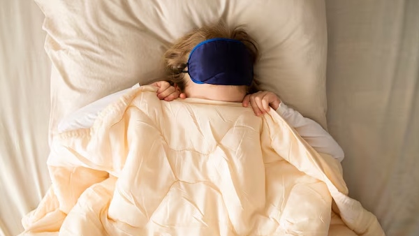 Are you sleeping by covering your face Know these facts first