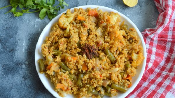 Jowar biryani recipe Here is the process to make it in simple steps Jowar biryani recipe Here is the process to make it in simple steps