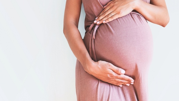 Most important foods pregnant women should eat in winter