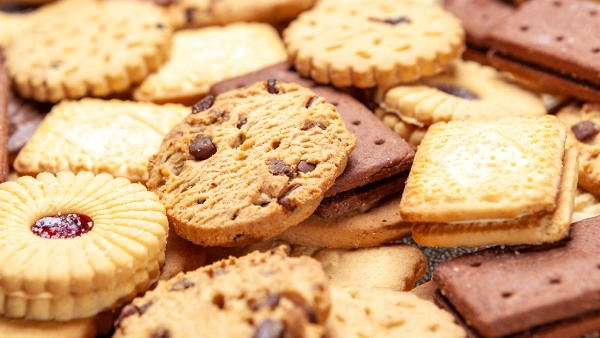 How to make Sweets with biscuits Complete recipe in telugu