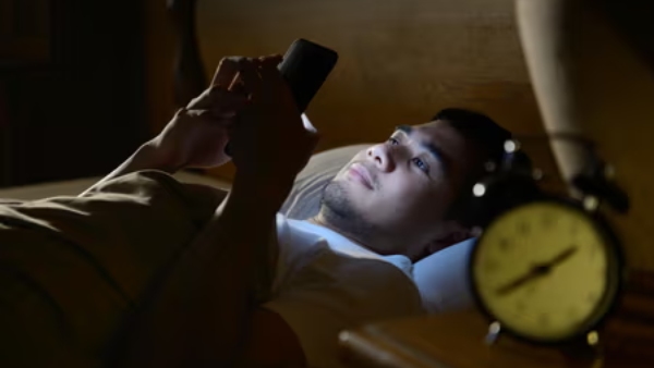 Are you watching reels before sleeping These problems you will definitely face
