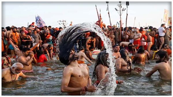 Mahakumbh mela 2025 unable to go prayagraj do this at home will get similar benefits to bathing in mahakumbha