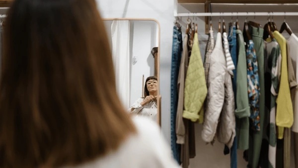 What happens if we change clothes in front of children