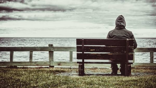 Health benefits from being alone What studies are saying about it