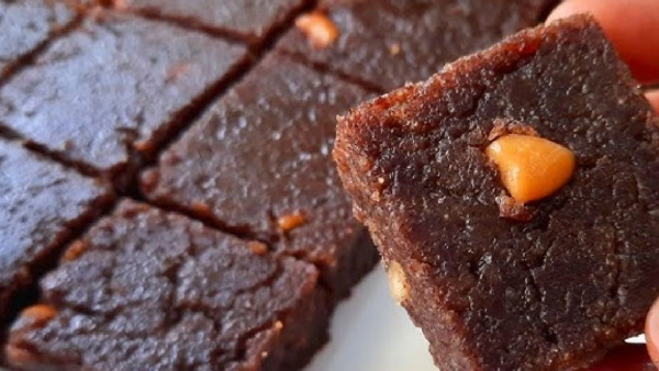 Traditional indian sweet and super healthy ragi burfi recipe in telugu