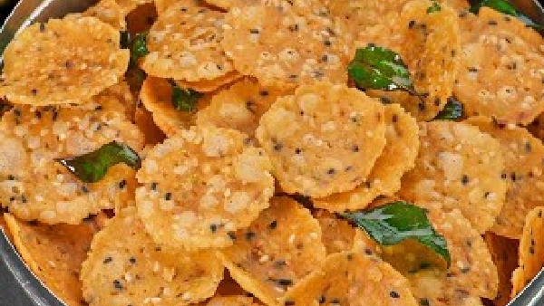 Crispy Chitti chekkalu Perfect Tea Time Snack Recipe in Telugu
