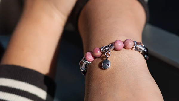 Soulmate bracelet strengthen your relationships with this powerful gemstone bracelet