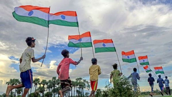 happy independence day 2025 patriotic wishes quotes messages greetings and whatsapp status in telugu