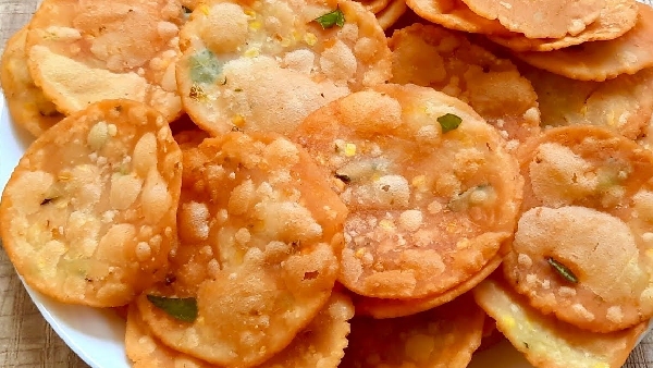 crispy and healthy snack pappu chekkalu recipe in telugu