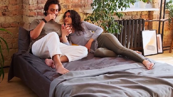 The 3 Things You Should Never Discuss with Friends or Family