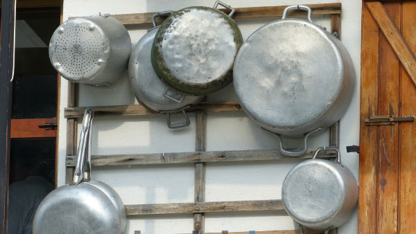 Beyond the Kitchen How Food in Aluminum Utensils Harms Your Health
