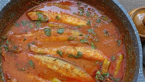 Master the Magic of Bommidailu Fish Pulusu with This Easy Recipe