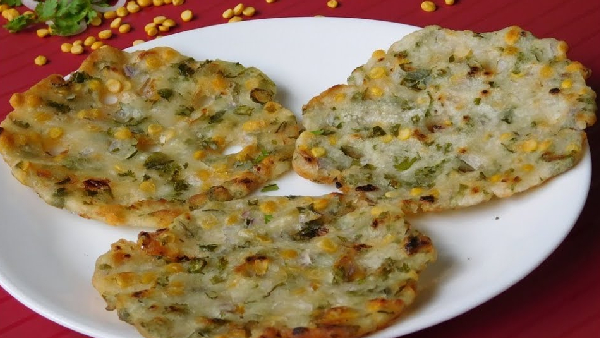 Crispy and Crunchy Tapela Chekkalu Recipe in Telugu