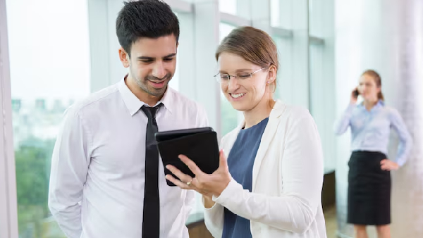 Friendship or Flirting 10 Signs You Can t Ignore