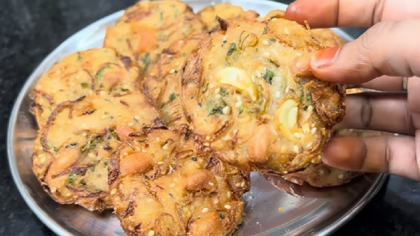 Perfect Tea Time Crunch Tamilnadu Famous Madhuravada Recipe in Telugu