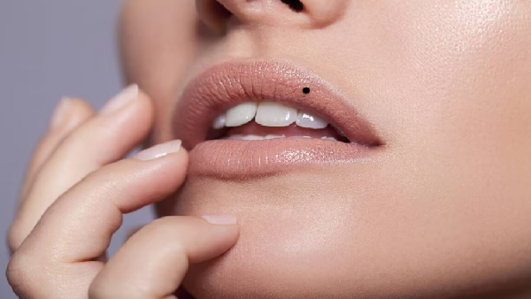 hidden meaning behind the mole on your face