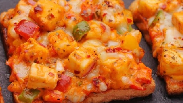 5 Minute Magic Instant Paneer Bread Pizza on a Tawa Recipe in Telugu