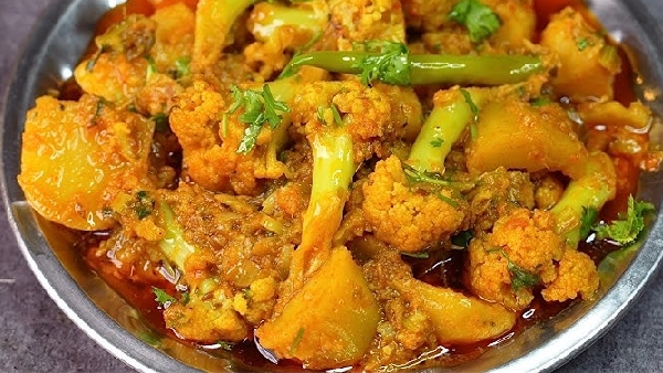 The Perfect Aloo Gobi Recipe for Roti and Rice