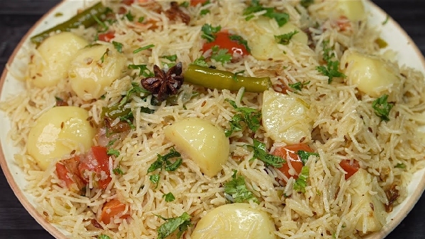 Authentic Kashmiri Aloo Yakhni Pulao A Royal Vegetarian Feast