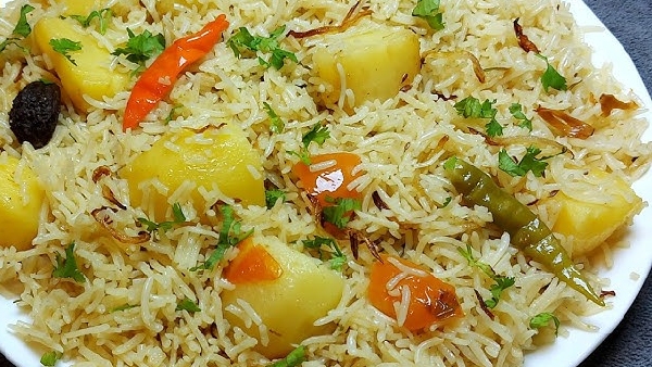Authentic Kashmiri Aloo Yakhni Pulao A Royal Vegetarian Feast
