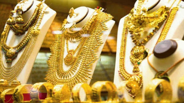 The prices of Gold fell slightly today November 28 2025