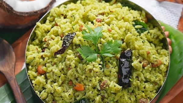 10 Minute Lunch Box Recipe Quick and Flavorful Karnataka Special Masala Chitrannam Recipe