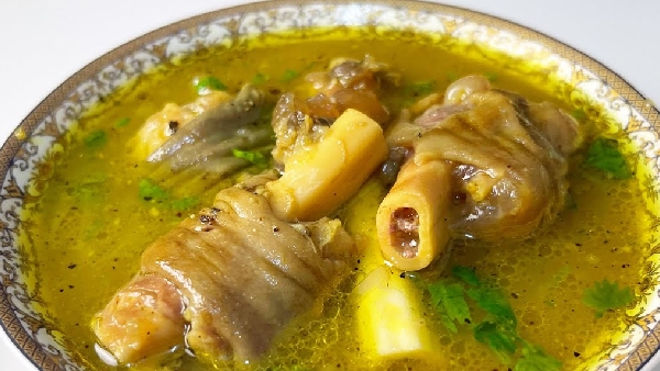 Authentic Hyderabadi Paya Shorba A Perfect Winter Recipe in Telugu