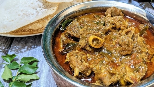 Spicy and Juicy Authentic Kerala Style Mutton Curry Recipe in Telugu