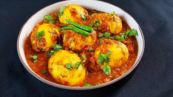 Make Your Lunch Special with This Delicious Punjabi Egg Masala Recipe in Telugu