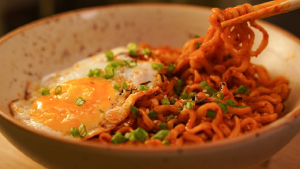 How to Make Spicy Korean Noodles in Just 10 Minutes Recipe in Telugu
