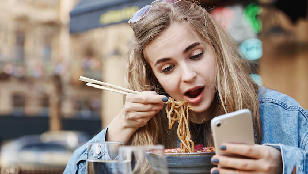Stop Watching Phone While Eating How Your Smartphone is Destroying Your Health
