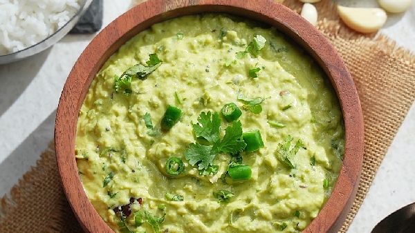 Rajasthani Style Pachimirchi Pachadi Tangy Spicy and Easy Curd Chilli Chutney Recipe in Telugu Rajasthani Style Pachimirchi Pachadi Tangy Spicy and Easy Curd Chilli Chutney Recipe in Telugu