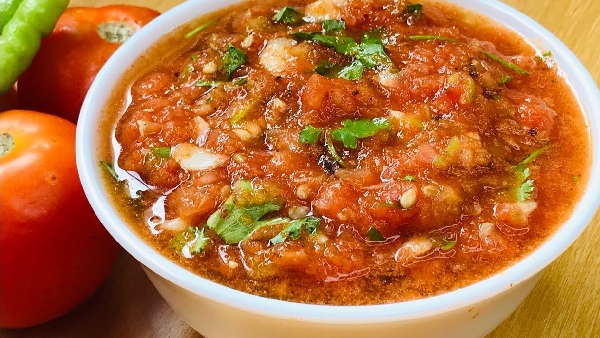 North Indian Roasted Tomato Chutney For Idli and Dosa Recipe in Telugu North Indian Roasted Tomato Chutney For Idli and Dosa Recipe in Telugu