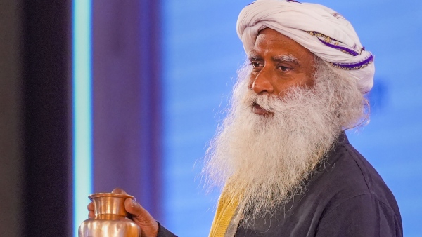 Stop Sipping Water All Day Sadhguru Warns About This Dangerous Habit
