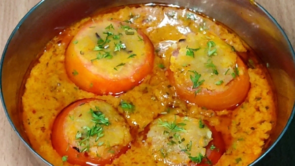 Quick and Easy Restaurant Style Stuffed Tomato Curry Recipe in Telugu