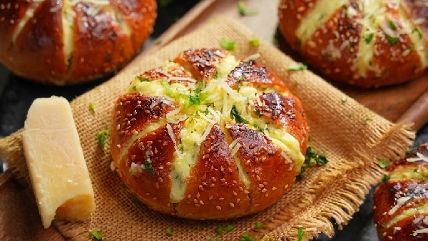 Cheesy Garlicky Buttery Step by Step Guide to Make Korean Cream Cheese Buns Recipe in Telugu Cheesy Garlicky Buttery Step by Step Guide to Make Korean Cream Cheese Buns Recipe in Telugu
