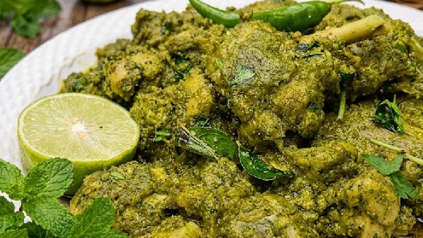 Tired of Regular Chicken Curry Make This Healthy Tasty Mint Chicken Gravy Recipe in Telugu