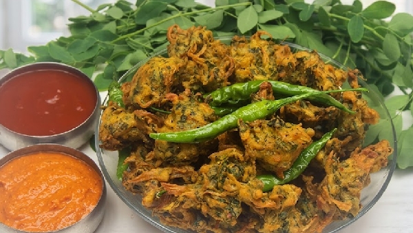 Packed with Iron Calcium Make Munagaku Pakoda for a Healthy Twist Recipe in Telugu