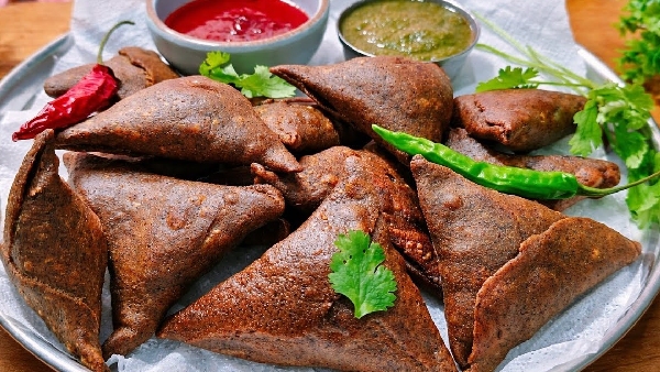 Calcium and Fiber Rich Ragi Samosa Recipe in Telugu Crispy Crunchy and Healthy Millet Snack