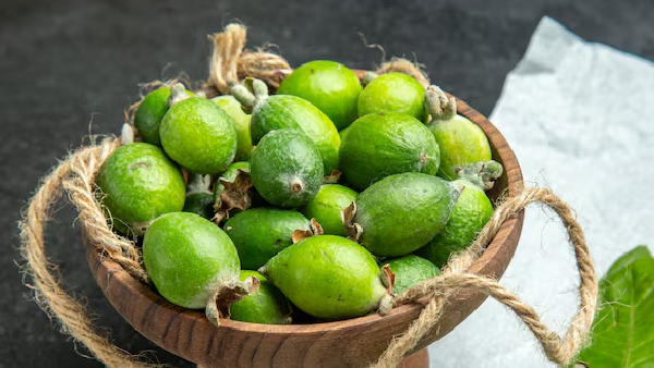 3 Miracle Foods to Naturally Detox Your Body and Stay Youthful 3 Miracle Foods to Naturally Detox Your Body and Stay Youthful